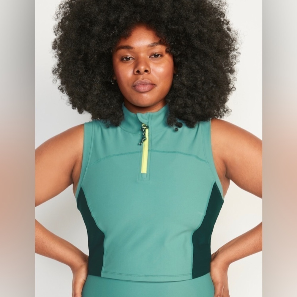 NEW! Old Navy English Ivy PowerSoft 1/2-Zip Sleeveless Cropped Top 🏃♀️ - Picture 5 of 9